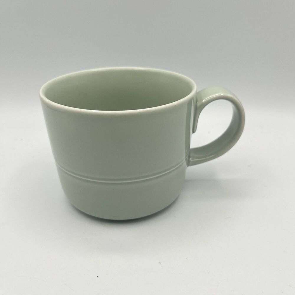Crate & Barrel Aaron Probyn Hue Coffee Mug Light Green 12oz.